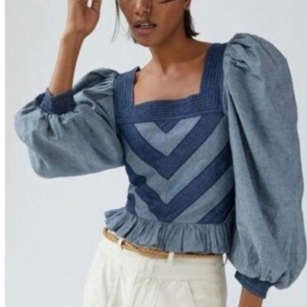 NWOT Anthropologie denim blouse SZ medium 